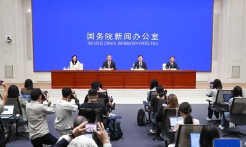 工业和信息化部明确: 严格落实产能置换政策,对重点产品实施产能风险动态预警